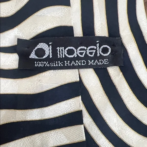 Optical Illusion Black and White Men's Tie - Picture 2 of 5